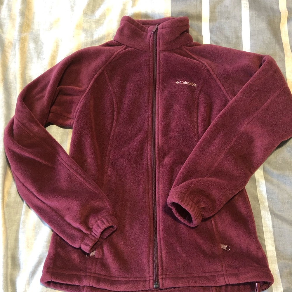 Columbia Zip Up Jacket Size S.